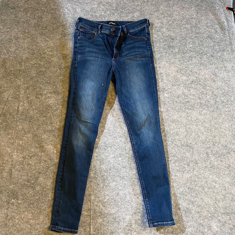 Express Highrise Ancle leggings